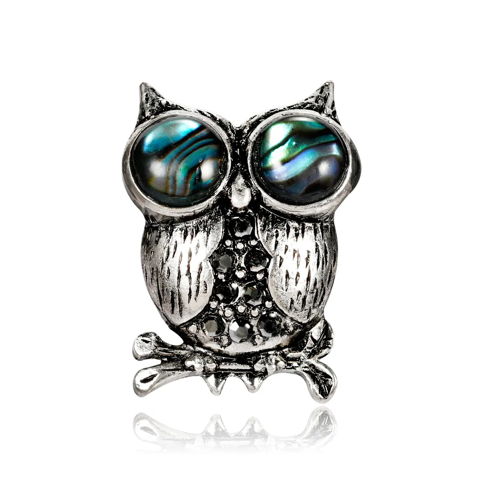 Alloy natural shell animal owl brooch, fashionable accessory, holiday brooch, perfect gift for women