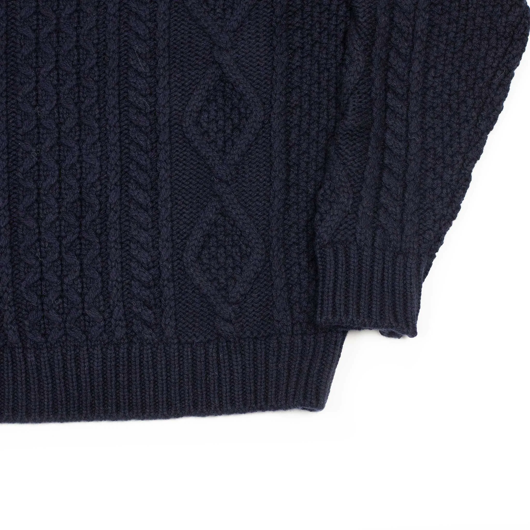 Cabled raglan sleeve crewneck in navy wool and cashmere