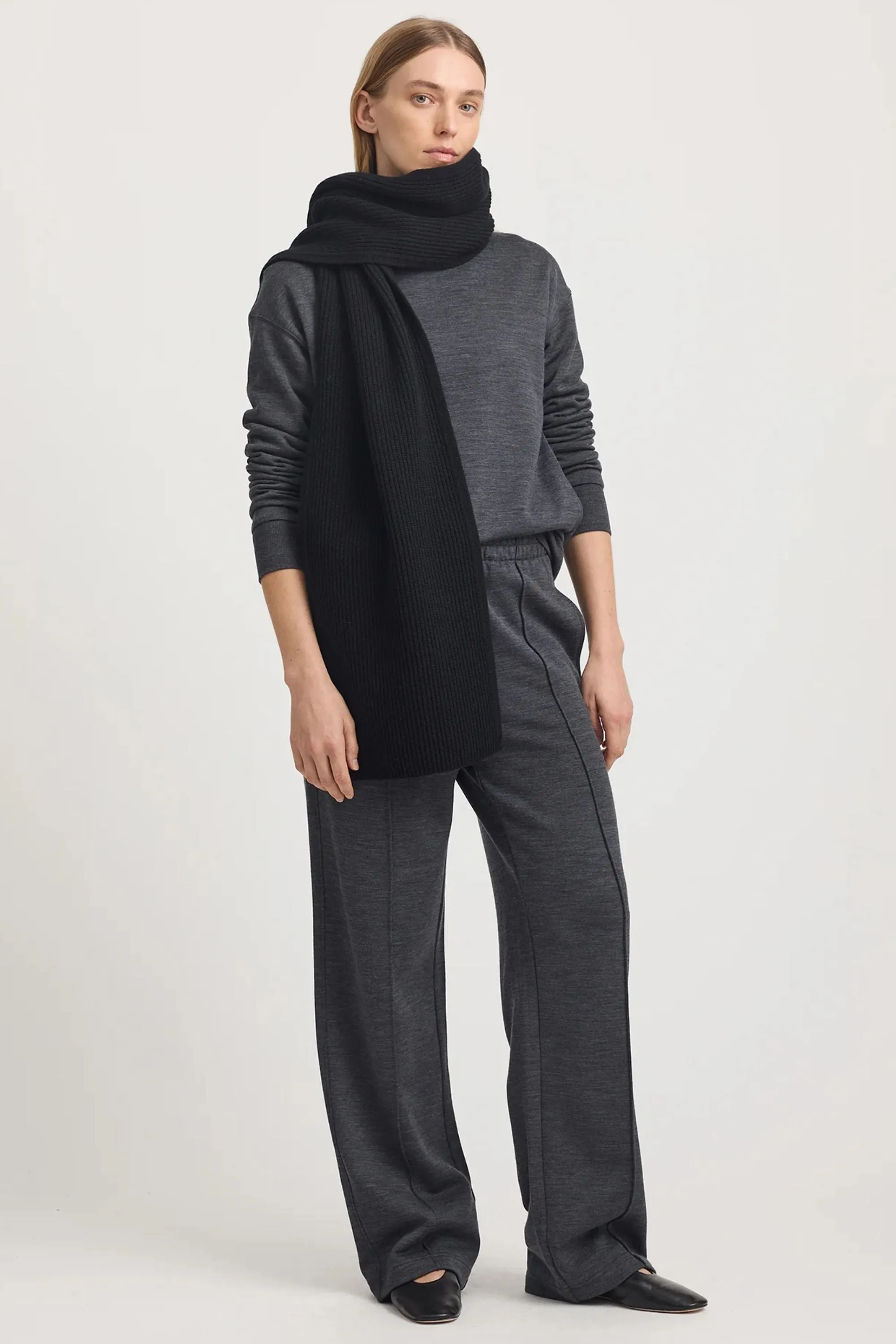 HEAVY GAUGE RIB SCARF - 9055