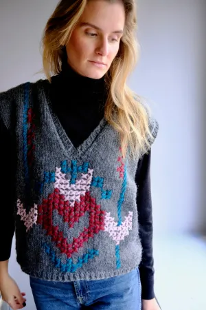 Knitwear No. 110. Ludovica V-Neck Vest