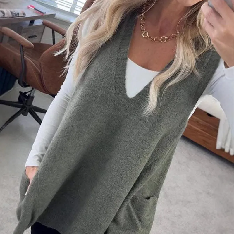 Seasonal Offer 49% OFFWomen's Loose-Fit V-Neck Sweater Vest with Pockets