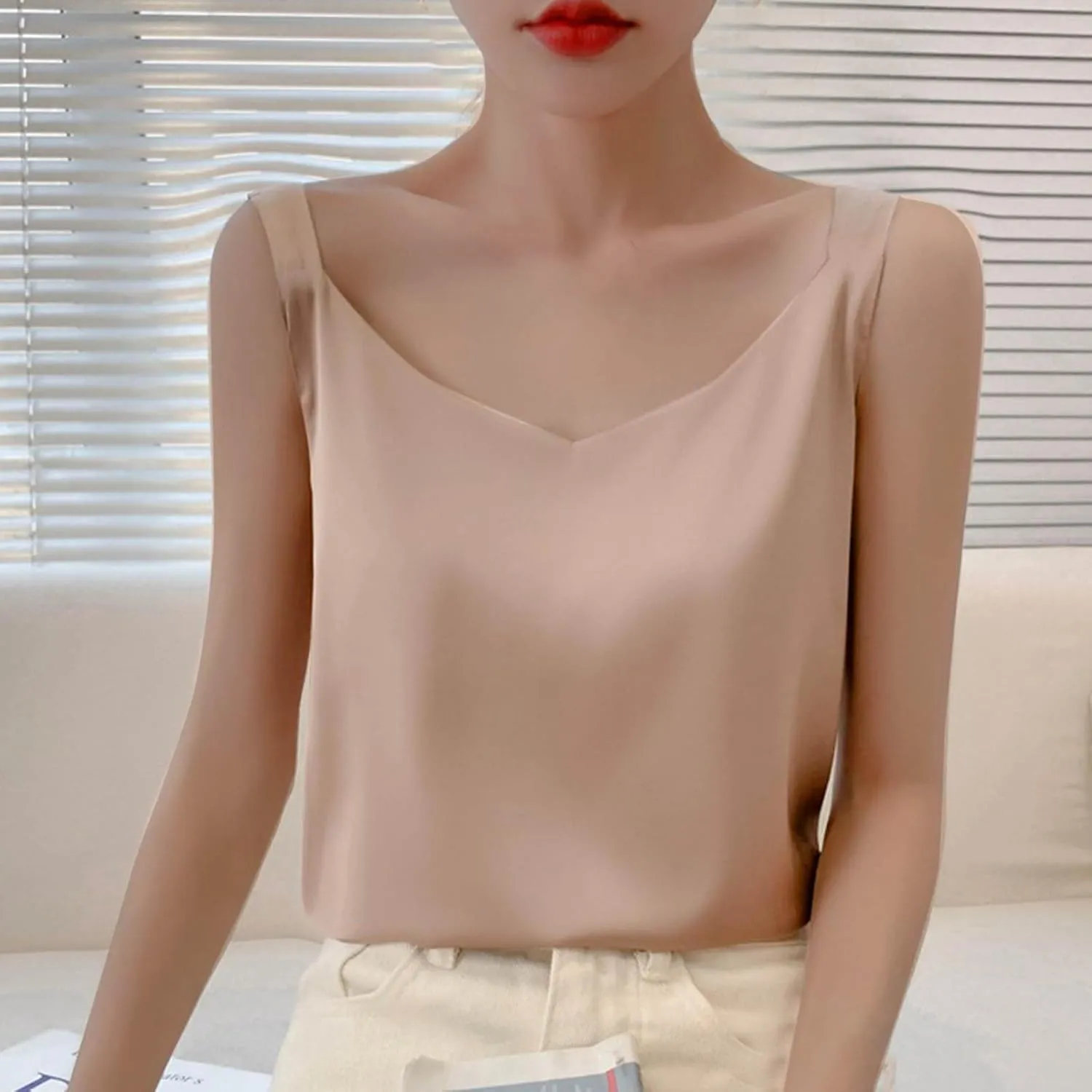 Womens Silk Satin Tank Tops Sleeveless Summer Tops Tank Shirt Round Neck Sleeveless Blouse Camisole
