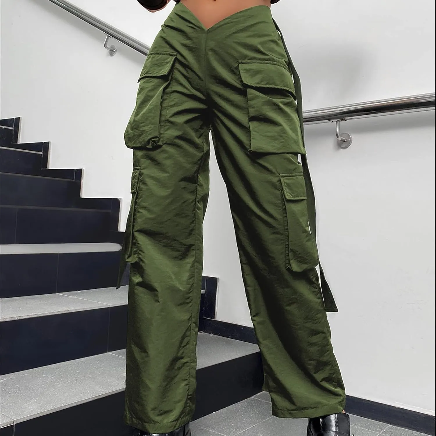 Women's V-Neck Cargo Pants Baggy Stretchy Wide Leg Streetwear with 6 Pockets High Waist Trousers Workout Sweatpants