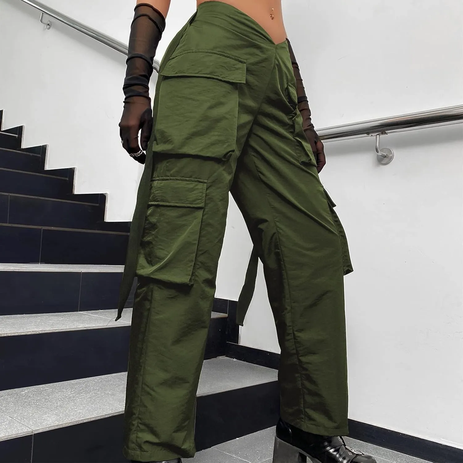 Women's V-Neck Cargo Pants Baggy Stretchy Wide Leg Streetwear with 6 Pockets High Waist Trousers Workout Sweatpants