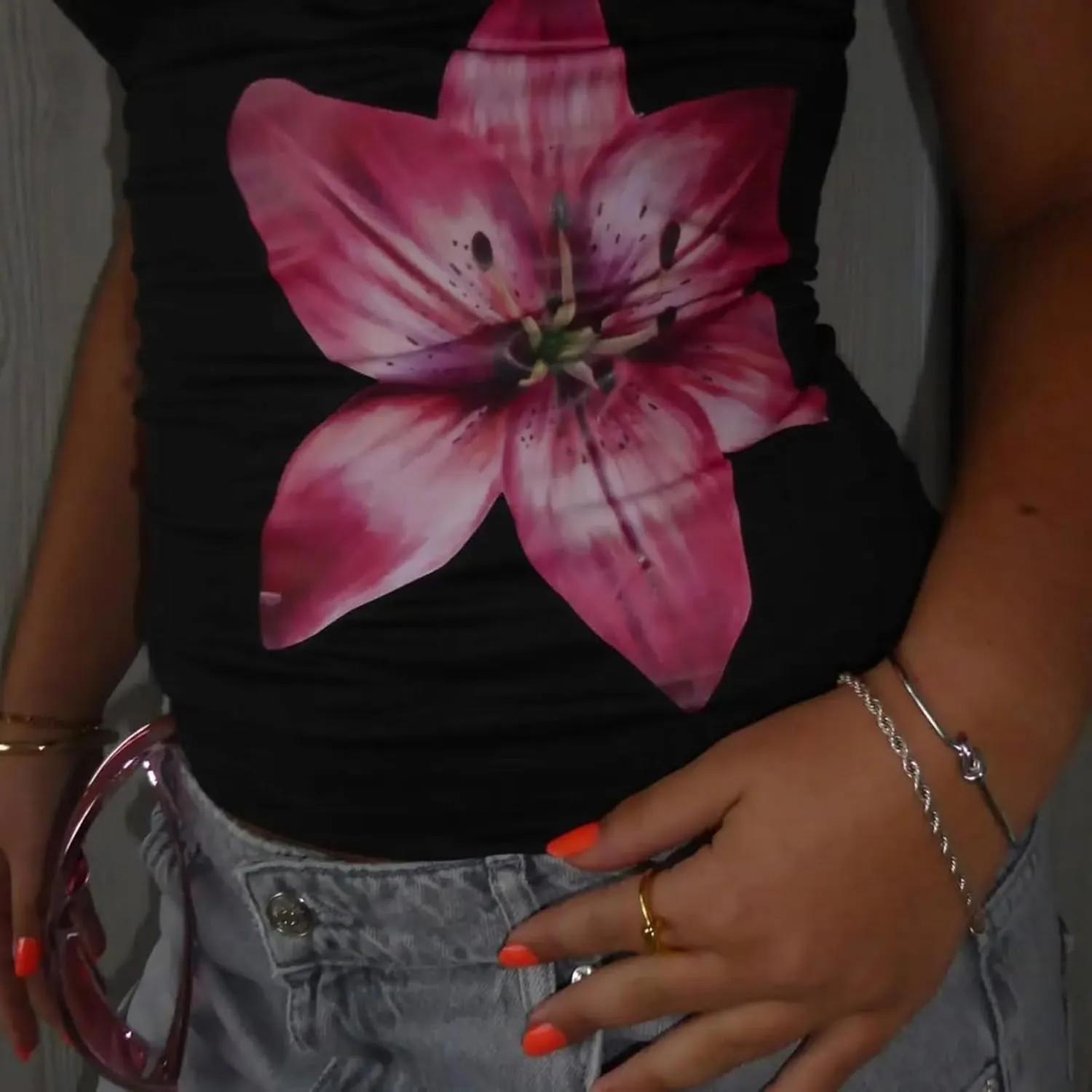 Y2K Floral Print Tank Top for Women Cute Flower Spaghetti Strap Slim Fit Crop Camisole Aesthetic Tank Tops Streetwear
